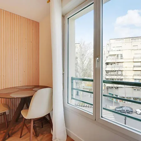 Lovely In * Paris