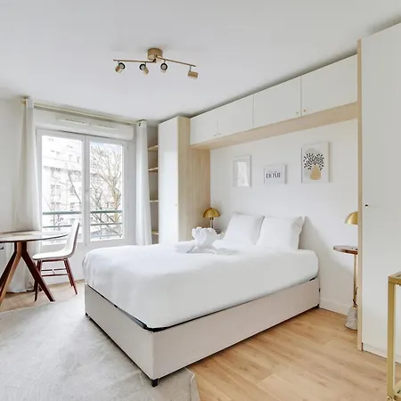 Apartment Lovely In *